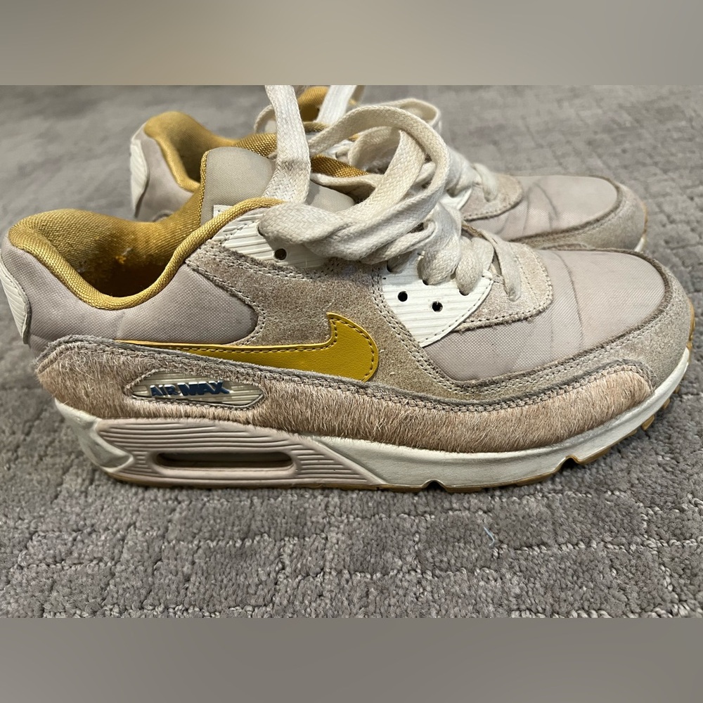 Nike womens air max size 8